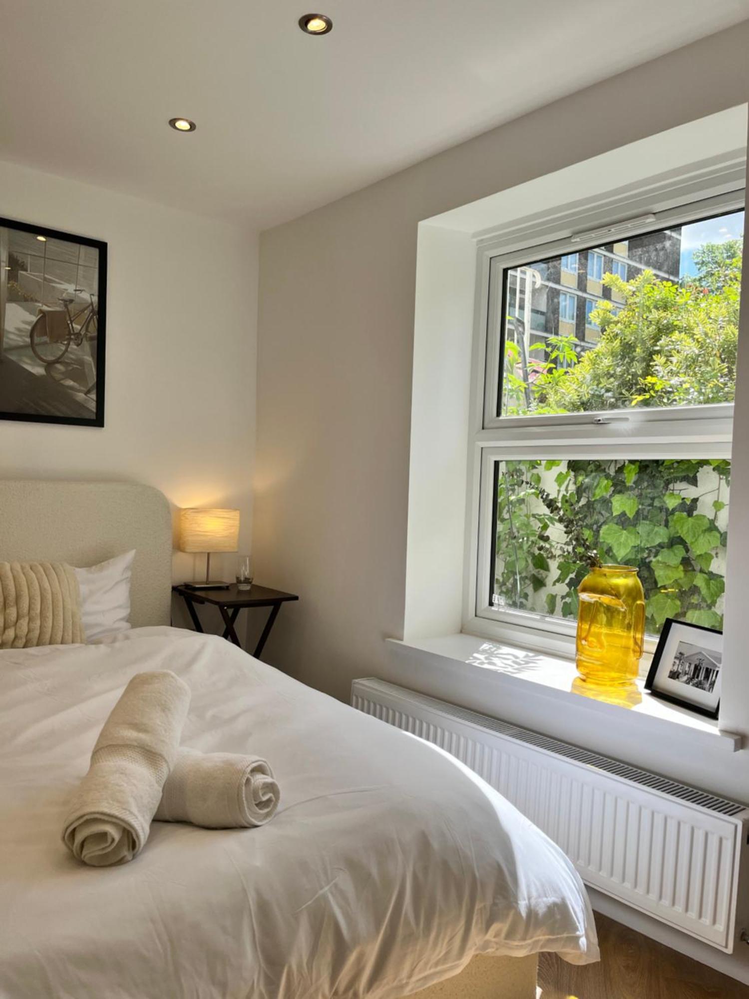 Cozy And Peaceful Apartment With Terrace In Hackney Лондон Екстер'єр фото